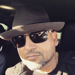 Meet your Posher, John